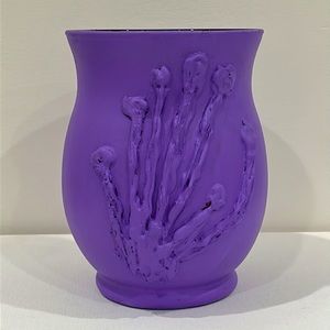 Pillar candle holder